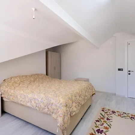 Apartment Captivating Flat Close To Inlice Beach With Terrace In Fethiye Göcek