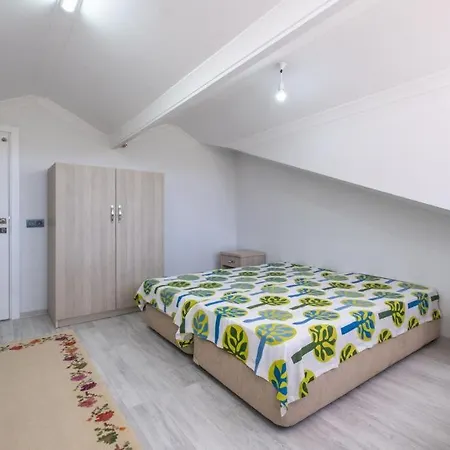 Captivating Flat Close To Inlice Beach With Terrace In Fethiye Göcek